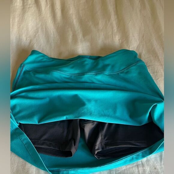 Title 9 Turquoise Tennis skirt - Picture 2 of 5